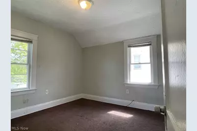 10301 Dickens Avenue, Loveland, OH 44104 - Photo 12