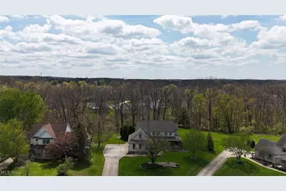 7081 Ruby Court, Youngstown, OH 44515 - Photo 24
