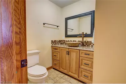 7081 Ruby Court, Youngstown, OH 44515 - Photo 14