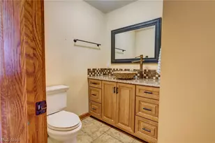 7081 Ruby Ct, Youngstown, OH 44515 - Photo 14