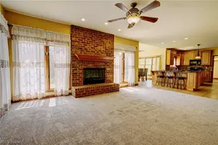 7081 Ruby Ct, Youngstown, OH 44515 - Photo 6