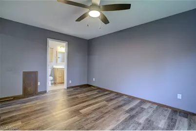 378 Deepwood Drive, Wadsworth, OH 44281 - Photo 18
