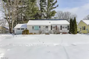 542 Sheldon St, Ravenna, OH 44266 - Photo 2