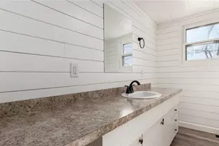 305 N High St, New Lexington, OH 43764 - Photo 16