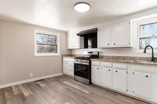 305 N High St, New Lexington, OH 43764 - Photo 8