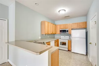 4325 Greenway Trail Street NW, Massillon, OH 44647 - Photo 16