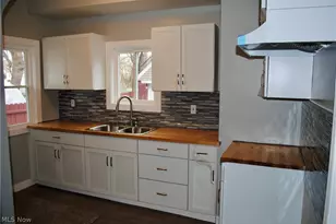 15208 Elderwood Ave, Loveland, OH 44112 - Photo 8