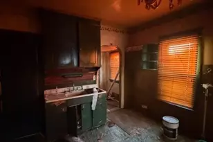 10800 Crestwood Ave, Loveland, OH 44104 - Photo 22