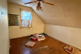 10800 Crestwood Ave, Loveland, OH 44104 - Photo 24