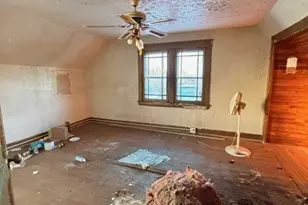 10800 Crestwood Ave, Loveland, OH 44104 - Photo 26