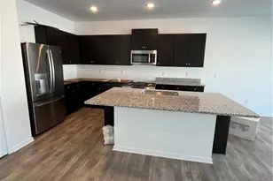 414 Pheasant Run, Elyria, OH 44035 - Photo 2