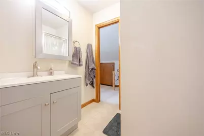 1368 Marlowe Avenue, Oakwood, OH 44107 - Photo 34