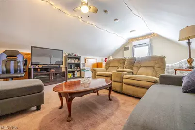 1368 Marlowe Avenue, Oakwood, OH 44107 - Photo 38