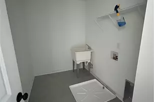 502 Cedarwood Trl, Elyria, OH 44035 - Photo 8