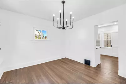 14404 Bayes Avenue, Oakwood, OH 44107 - Photo 10