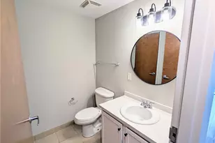 401 W Shoreline Dr, Sandusky, OH 44870 - Photo 14