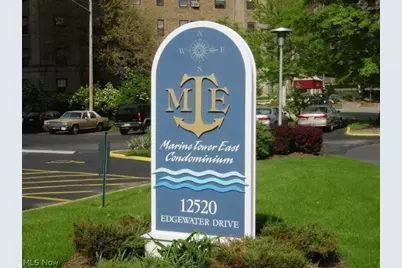 12520 Edgewater Drive #809, Oakwood, OH 44107 - Photo 2