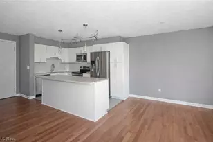 12520 Edgewater Dr, Oakwood, OH 44107 - Photo 4