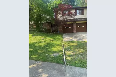 20930 Halworth Road, Huber Heights, OH 44122 - Photo 1