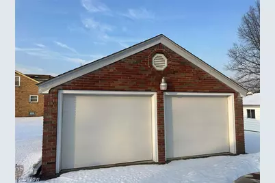 2328 Connecticut Avenue, Youngstown, OH 44509 - Photo 10
