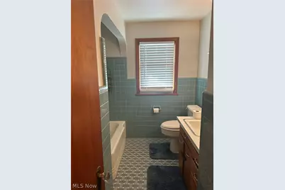 2328 Connecticut Avenue, Youngstown, OH 44509 - Photo 8