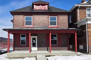 813 Marietta St, Zanesville, OH 43701 - Photo 1