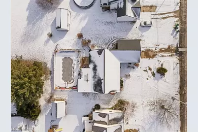 422 N Crown Hill Road, Orrville, OH 44667 - Photo 6