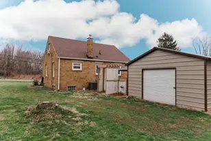 4462 20th St NW, Canton, OH 44708 - Photo 16