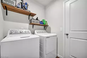 2688 Himelrigh Blvd, Barberton, OH 44203 - Photo 28