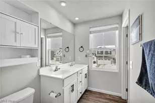 2688 Himelrigh Blvd, Barberton, OH 44203 - Photo 18