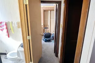 551 Carey St, Zanesville, OH 43701 - Photo 12