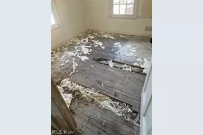 2448 Charney Road, Cleveland Heights, OH 44118 - Photo 12