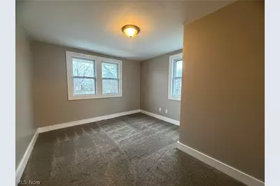 379 Noble Avenue, Akron, OH 44320 - Photo 26