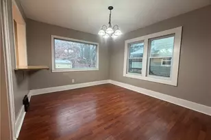 379 Noble Ave, Akron, OH 44320 - Photo 10