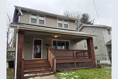 379 Noble Avenue, Akron, OH 44320 - Photo 1