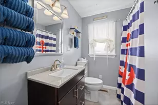 201 Dayton Ave, Huron, OH 44839 - Photo 10