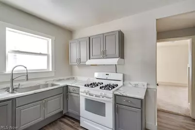 1311 17th Street NW, Canton, OH 44703 - Photo 6