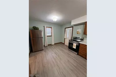 303 Barder Avenue, Akron, OH 44305 - Photo 14
