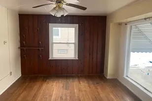 1726 Coventry St, Akron, OH 44301 - Photo 4