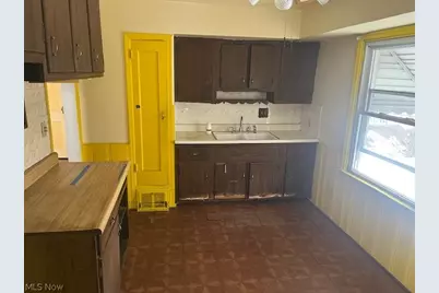 1726 Coventry Street, Akron, OH 44301 - Photo 12