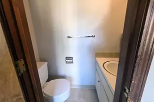 1639 Liberty Dr, Akron, OH 44313 - Photo 10