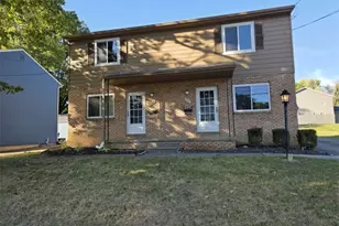 1639 Liberty Dr, Akron, OH 44313 - Photo 16