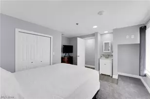 797 E Market St, Akron, OH 44305 - Photo 16