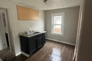 4678 E 147th St, Loveland, OH 44128 - Photo 2