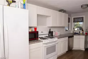 531 Audrey Ln, Struthers, OH 44471 - Photo 4