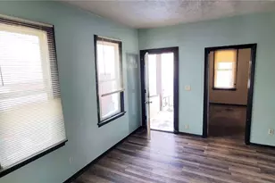 3219 W 33rd St, Loveland, OH 44109 - Photo 2