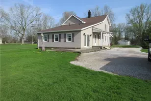 5654 Chestnut St, Andover, OH 44003 - Photo 4