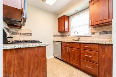 4489 Silsby Road, University Heights, OH 44118 - Photo 12