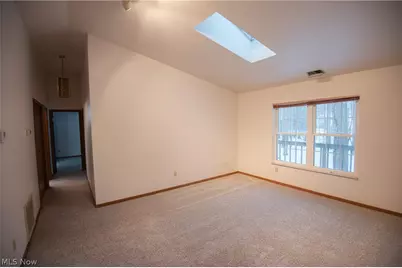 1327 Fox Run Drive, Youngstown, OH 44512 - Photo 2