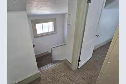 1268 Pondview Avenue, Akron, OH 44305 - Photo 18